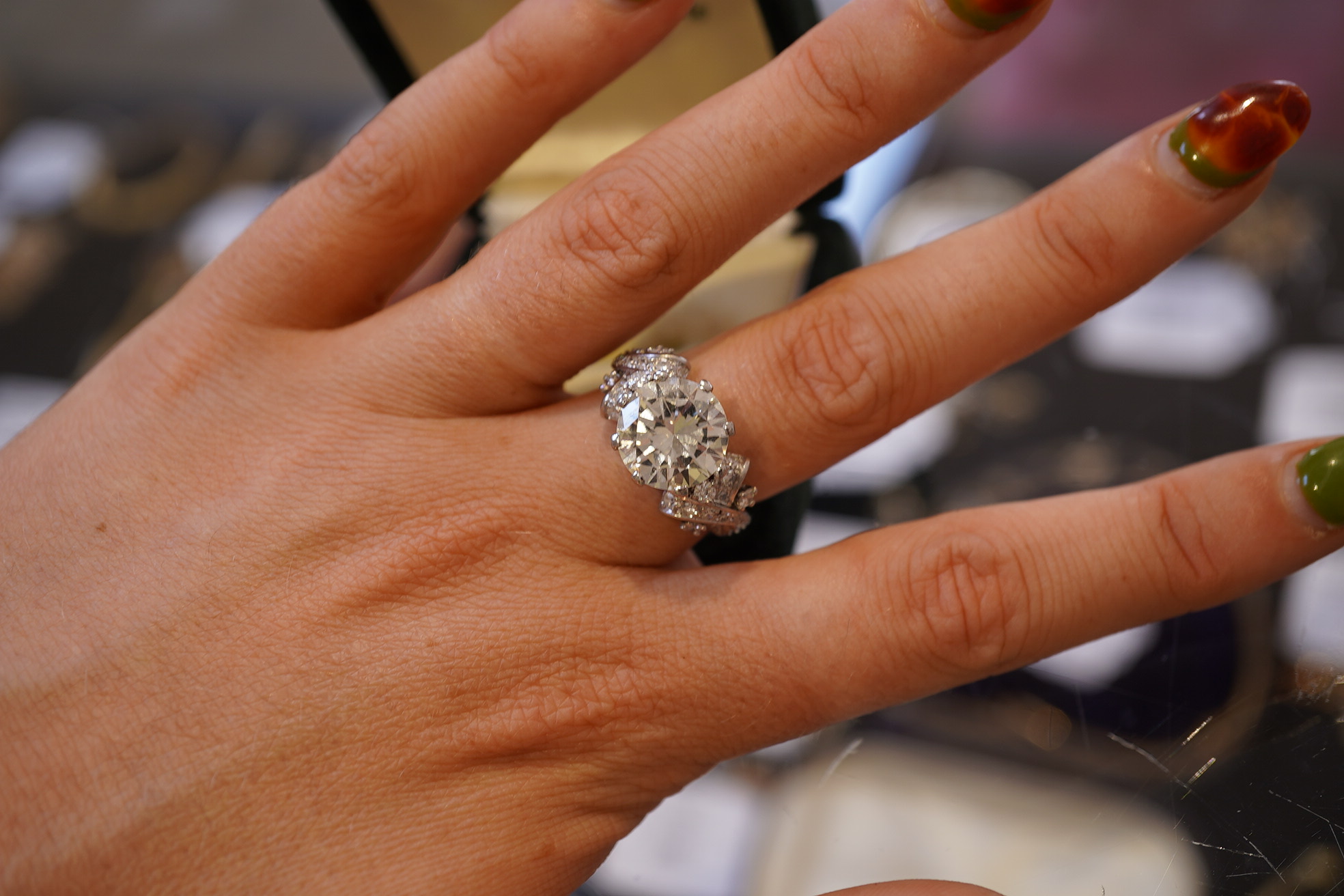 A diamond ring, mid 20th century